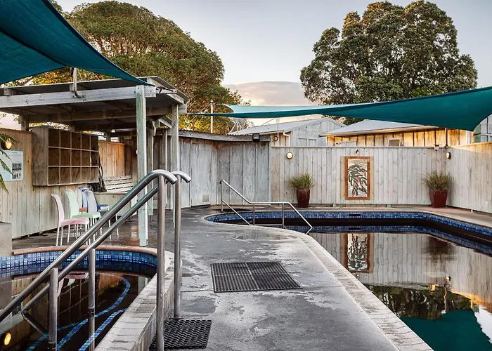 Athenree Hot Springs & Holiday Park